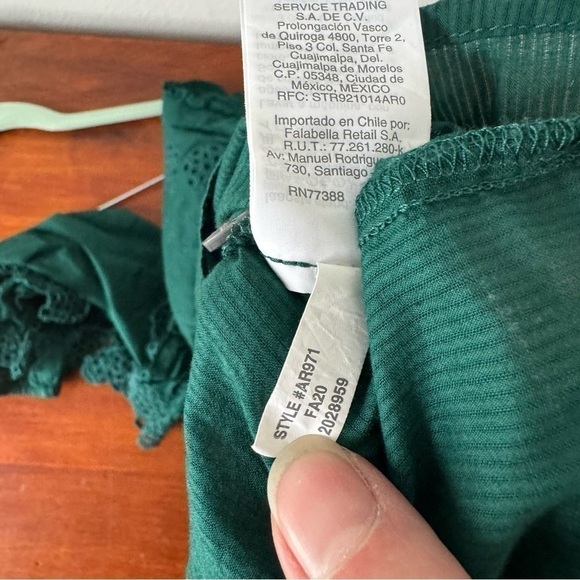 Green J crew embroidered eyelet ruffle sleeve mock neck blouse sz s - Picture 13 of 15